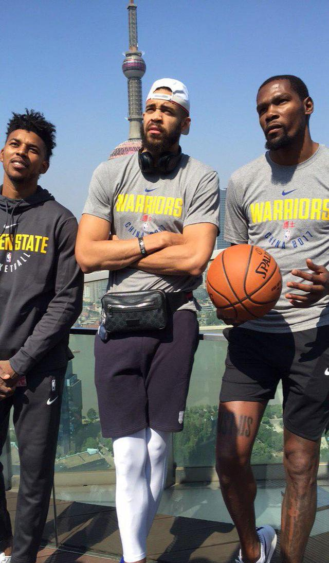 阿斯：贝蒂斯将效仿安东尼模式，打算明年夏窗买断阿姆拉巴特（阿斯报：贝蒂斯拟按安东尼模式运作，明夏买断阿姆拉巴特）