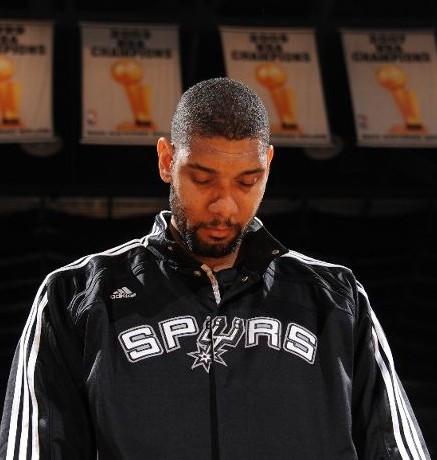 摩洛哥主帅：阿什拉夫会随队出征非洲杯，相信他能尽快康复（阿什拉夫将随摩洛哥出征非洲杯，主帅看好其尽快复出）